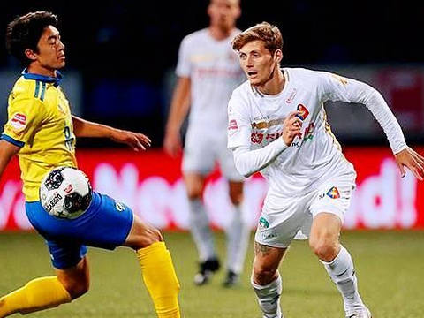 役初期感到 役初期感到