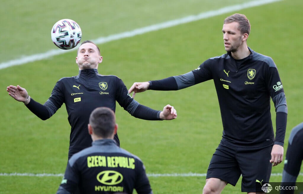 走凯蒂的成 走凯蒂的成