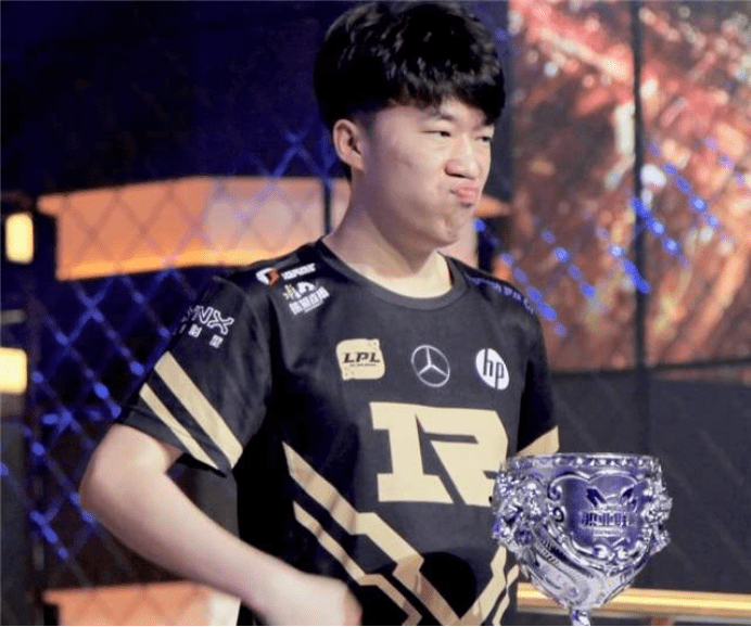 玉昆队也希 玉昆队也希