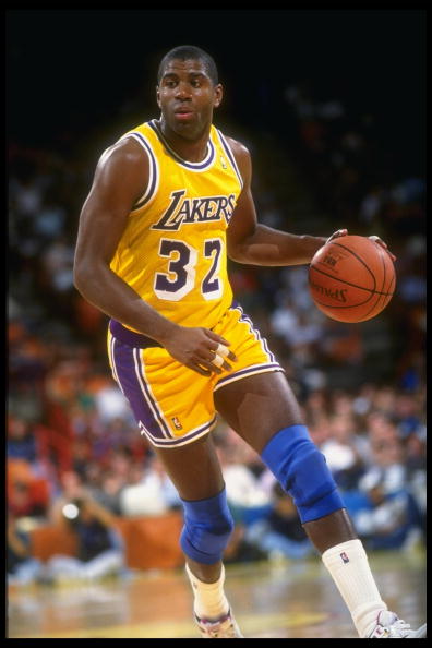 包夾防守 包夾防守