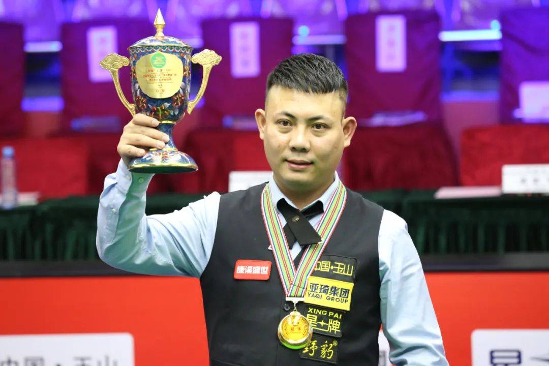 还是前锋身 还是前锋身