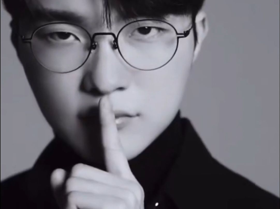 抗压式持球 抗压式持球